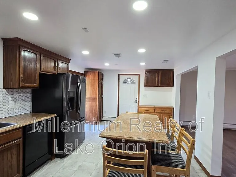 311 Nevada Ave — Photo 21