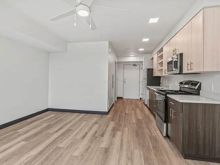 The Buckley at Lents — Photo 24