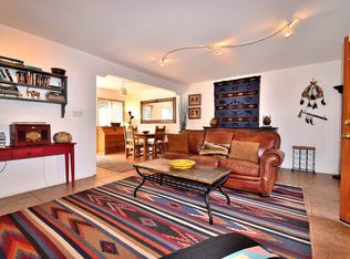 633 Bishops Lodge Rd #44, Santa Fe, NM 87501