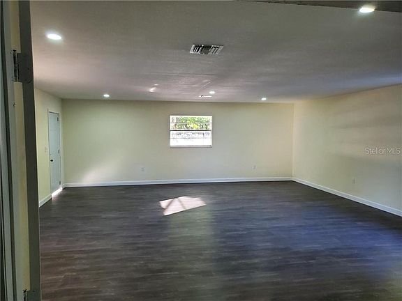 3rd image of 1323 Robert King High Dr