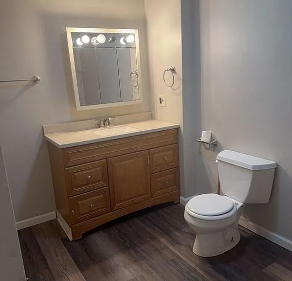 1820 Sanderson Ave #1 — Photo 6