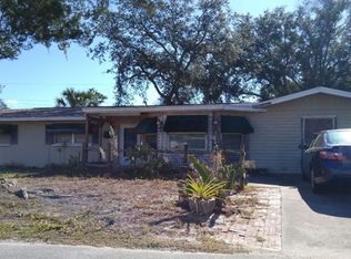 1205 Olen Dr, Daytona Beach, FL 32117