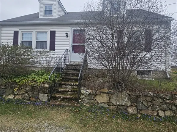 153 Middle Rd, Newbury, MA 01922