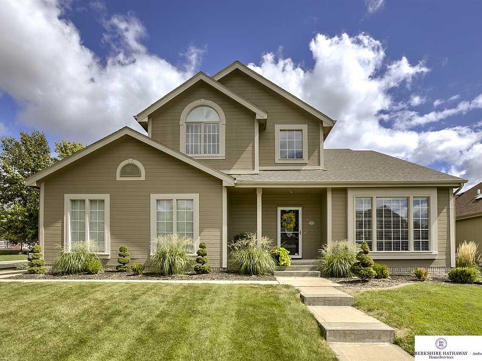 1st image of 4335 N Branch Dr