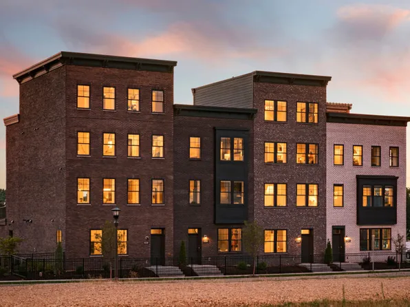 905 E Woodlawn Ave, Saint Paul, MN 55116