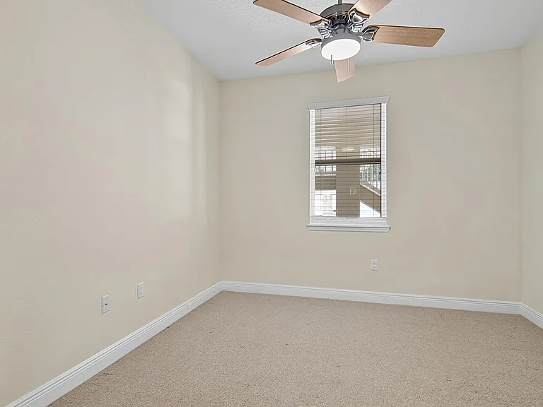 75 Riverview Bnd S #1614 — Photo 26
