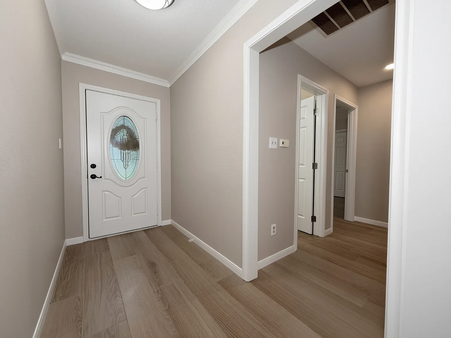 4409 Augusta Circle - 1 — Photo 4