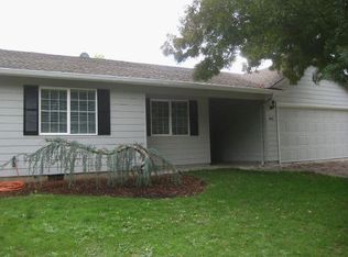 811 SE Azalea Ave, Dallas, OR 97338