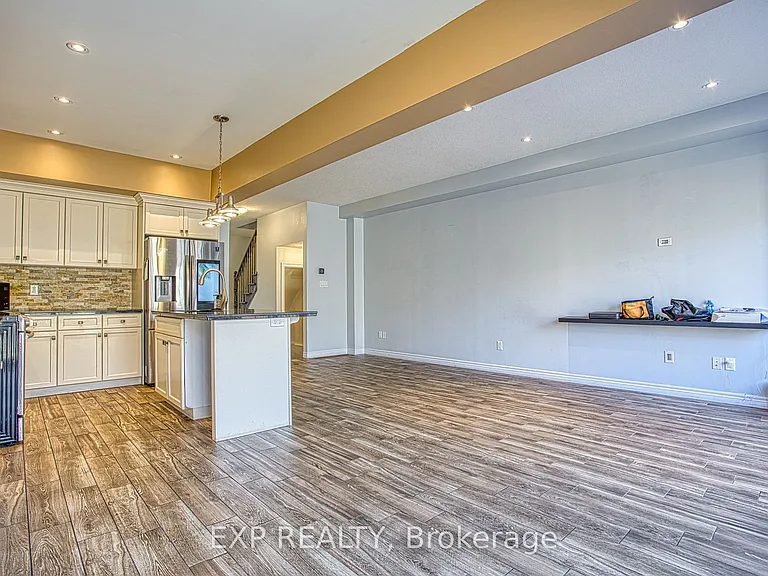98 Shoreview Pl #15 — Photo 11