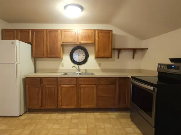 8451 104th Ave #Uf, Pleasant Prairie, WI 53158