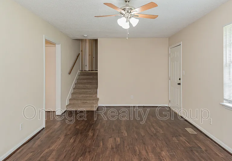 5209 Goldmar Dr — Photo 5