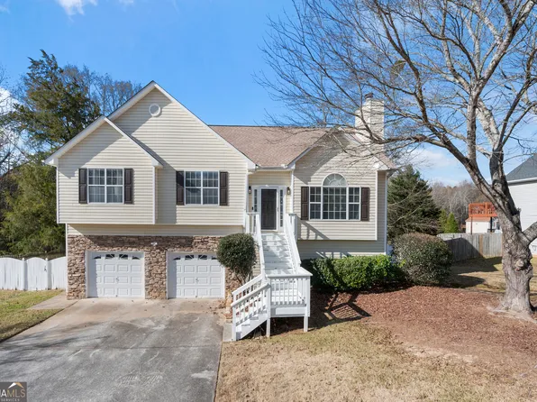 118 Four Oaks Dr, Powder Springs, GA 30127