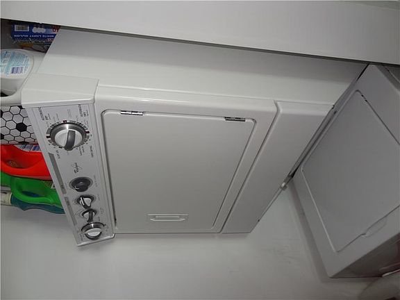 3rd image of 244 Biscayne Blvd APT 1909