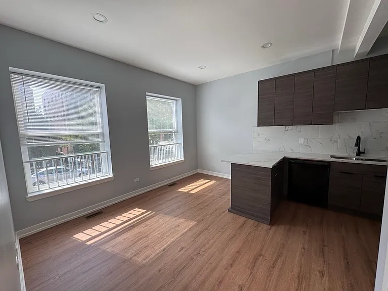 4901 N Kenmore Ave #1 — Photo 7