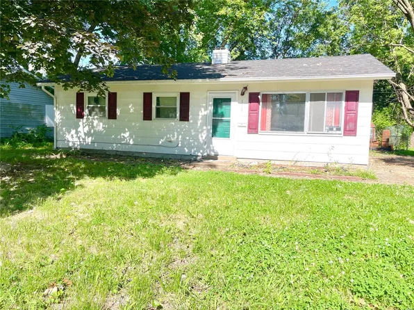 113 Saint Thomas Ln, Cahokia, IL 62206