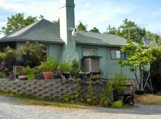 12936 Fargo Ln, Redding, CA 96003