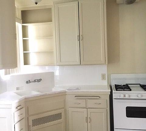 5th image of 4179 W 126th St APT C