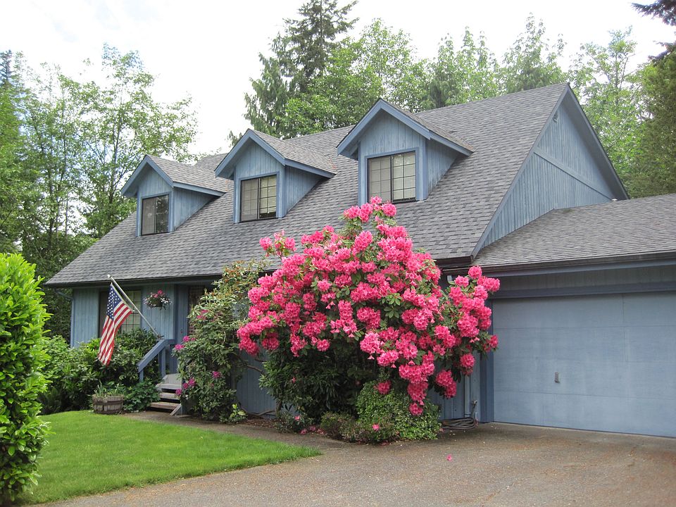 2nd image of 15117 35th Ave W