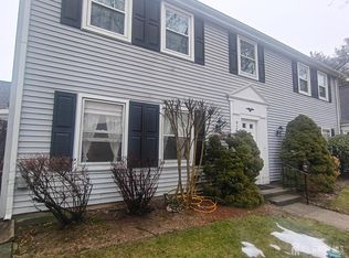 252 N Mystic Ln #B, Monroe Township, NJ 08831