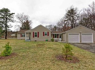 3853 Carman Rd, Schenectady, NY 12303