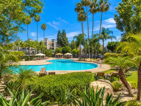 5525 Canoga Ave APT 209, Woodland Hills, CA 91367