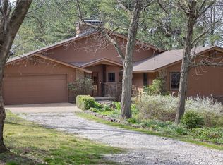 25 S Holland Dr, Farmington, AR 72730