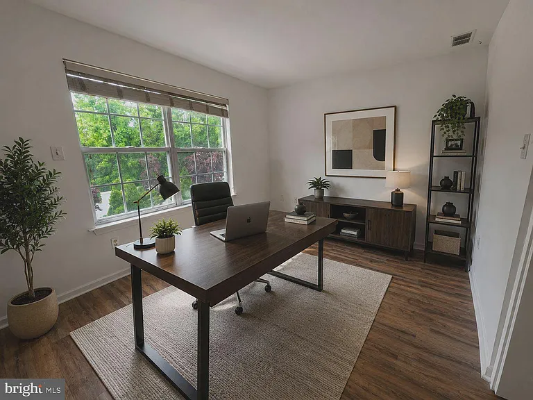 138 Persimmon St — Photo 29