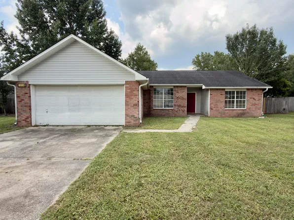 1246 Ego Dr, Crestview, FL 32536