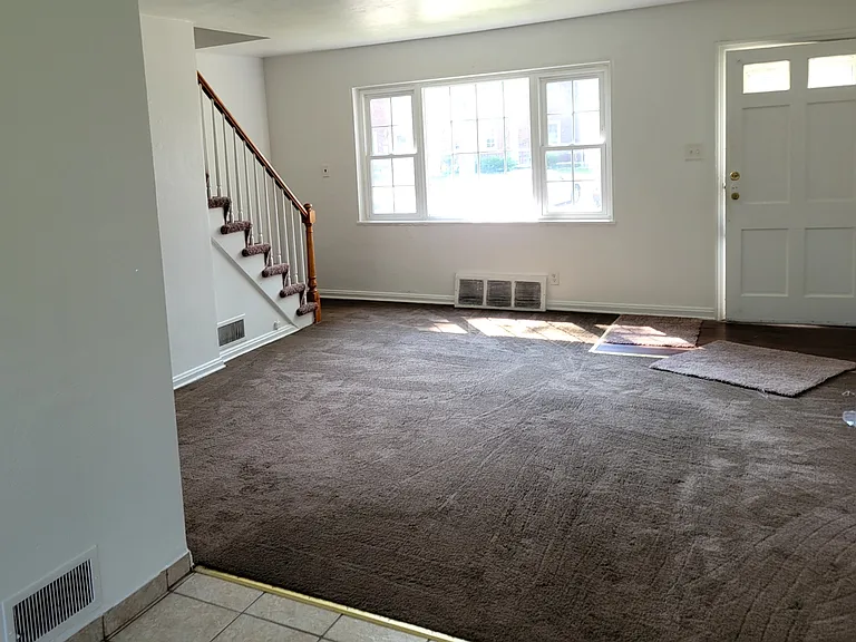 934 Northside Dr — Photo 4