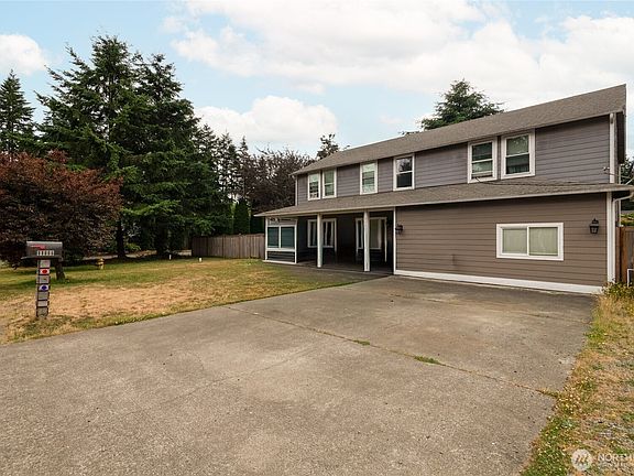 3rd image of 11994 Mayfair Avenue SW