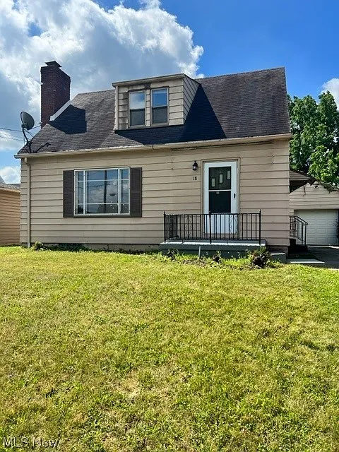18 W Lewis St photo 1