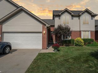3727 Heavenly Ln #5, Warren, MI 48092