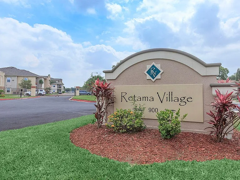 Retama Village II Apartments — Photo 11