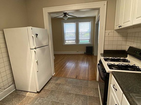 2nd image of 152 Westwood Ave #A