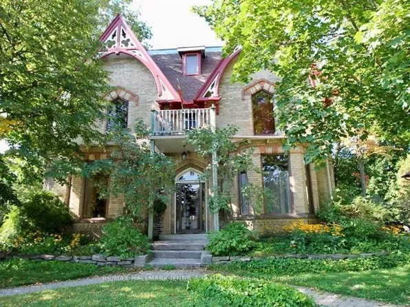 388 King St W #9, Brockville, ON K6V 3S6