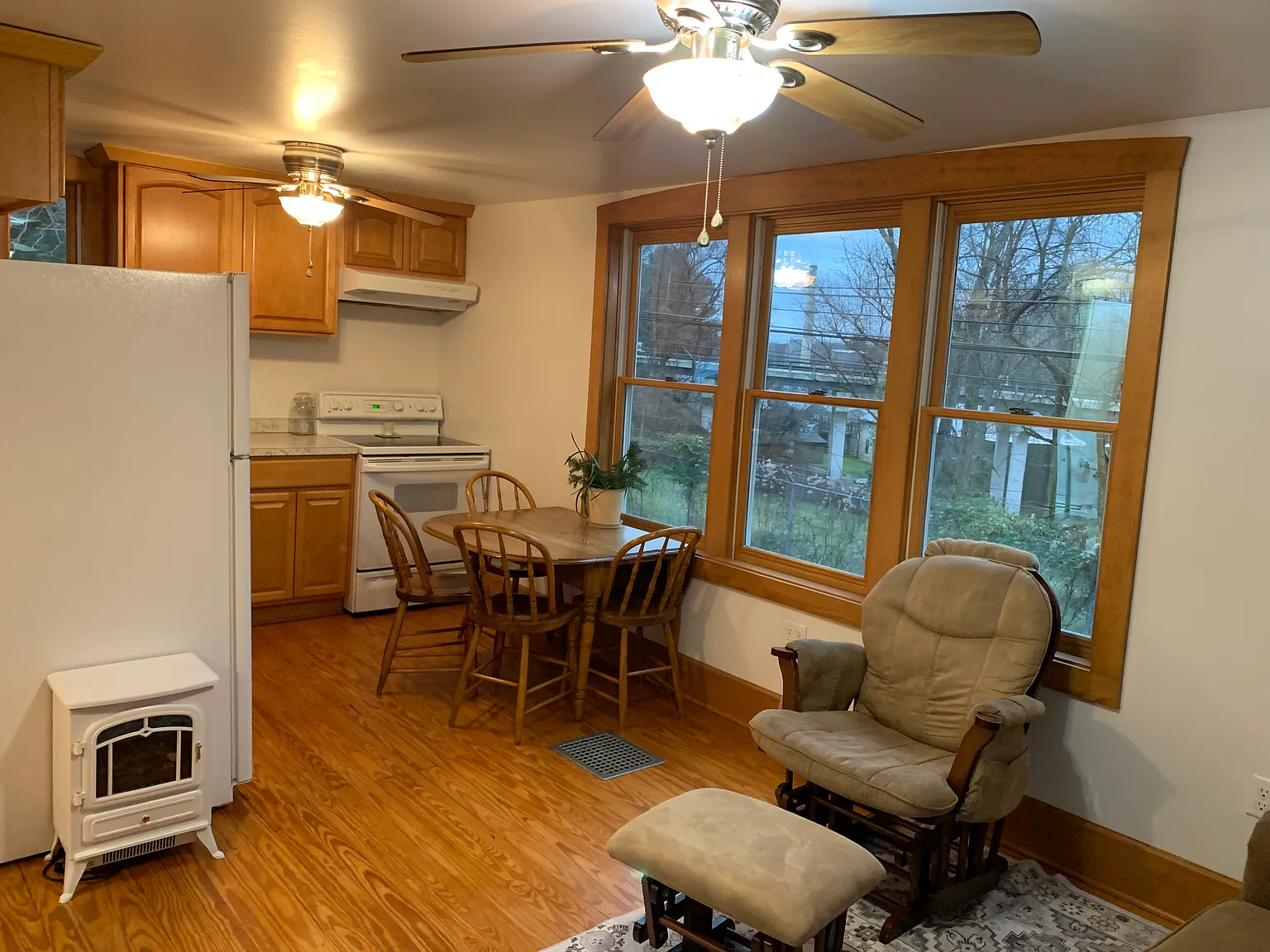 1 bed, 750 sqft, $1,695 — Photo 3