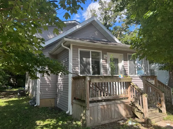 1260 E Bluff St, Marseilles, IL 61341