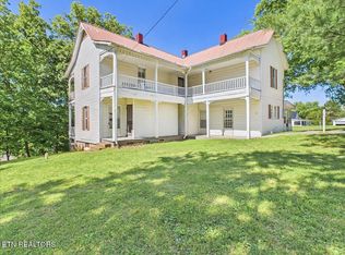 111 Bryan Hill Dr, Tellico Plains, TN 37385