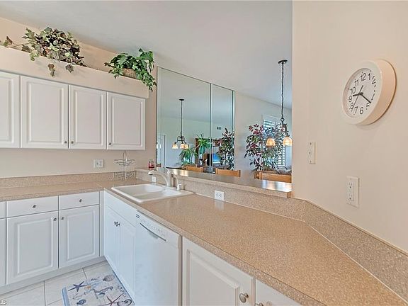 3rd image of 9500 Highland Woods Blvd #101