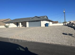 2830 Okeechobee Dr, Lake Havasu City, AZ 86406