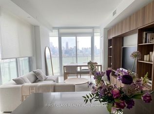 200 Bloor St W #1405, Toronto, ON M5S0B1