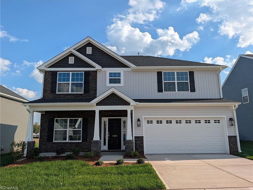 1st image of 1323 Dandridge Dr