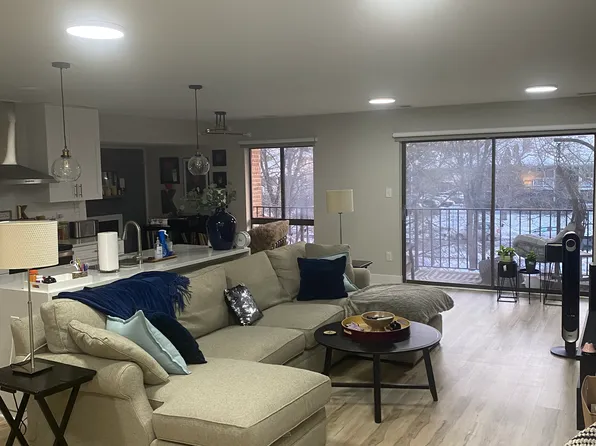 13137 Dairymaid Dr, Germantown, MD 20874