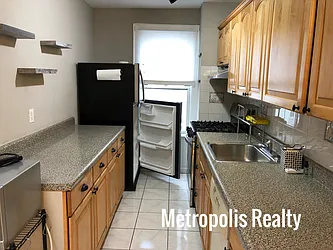 Rented by Metropolis International Realty Inc.