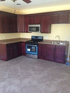 3rd image of 2204 Island Ave