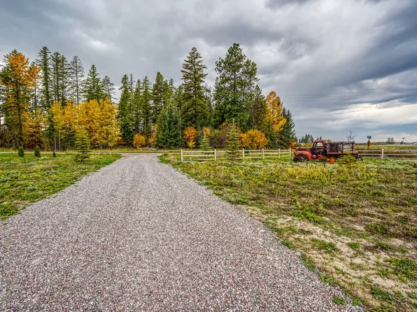 2881 Helena Flats Rd, Kalispell, MT 59901
