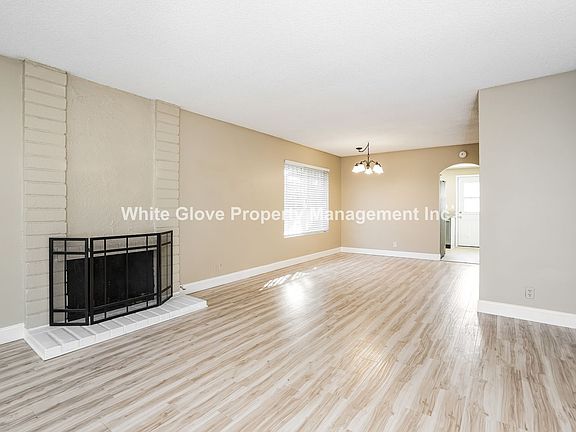 2nd image of 12860 Newhope St