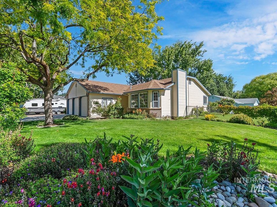 1st image of 2414 Wildflower Dr