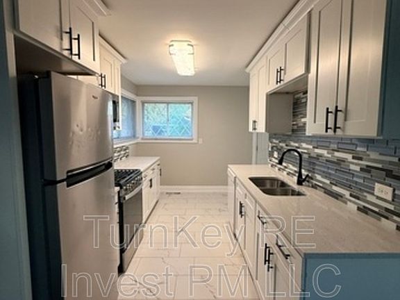 2nd image of 17002 Greenbay Ave