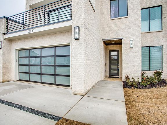 2nd image of 2031 Canada Dr